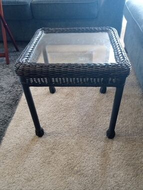 GORGEOUS NEW Hampton Bay Cambridge Gray 17" Wicker Outdoor Coffee Table
